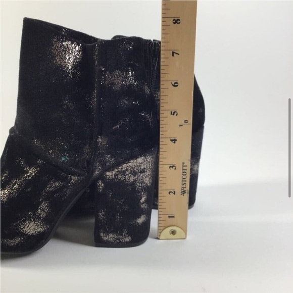 Charles David | Celeste Velvet Block Heel Booties in Black/Pewter - Picture 2 of 10